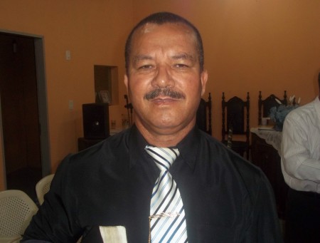 Pr Luiz Carlos Farias